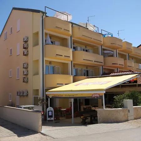 3316f Povljana